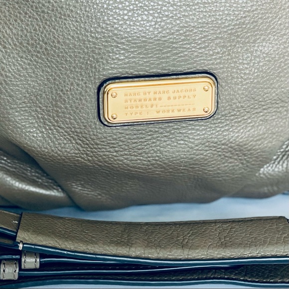 Marc by Marc Jacob Fran Grey Leather Shoulder/Tote Bag - Picture 7 of 13